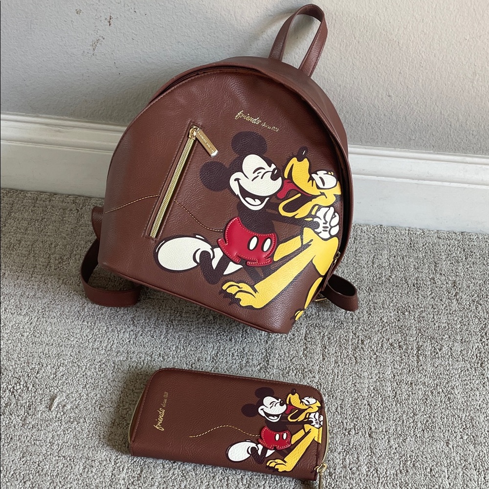 Danielle Nicole Brown backpack and wallet